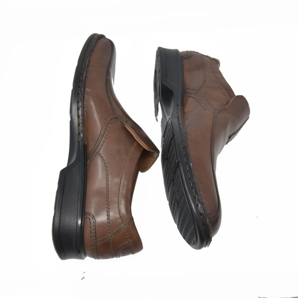 *CLARKS Collection Sz 10.5M Brown Leather Loafers